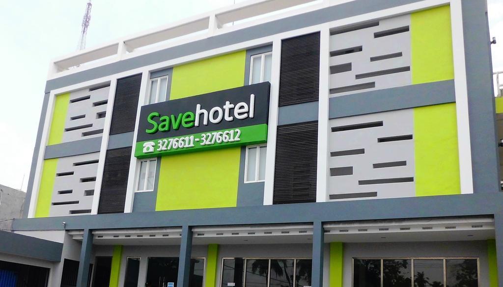 Save Hotel Banjarmasin  Εξωτερικό φωτογραφία